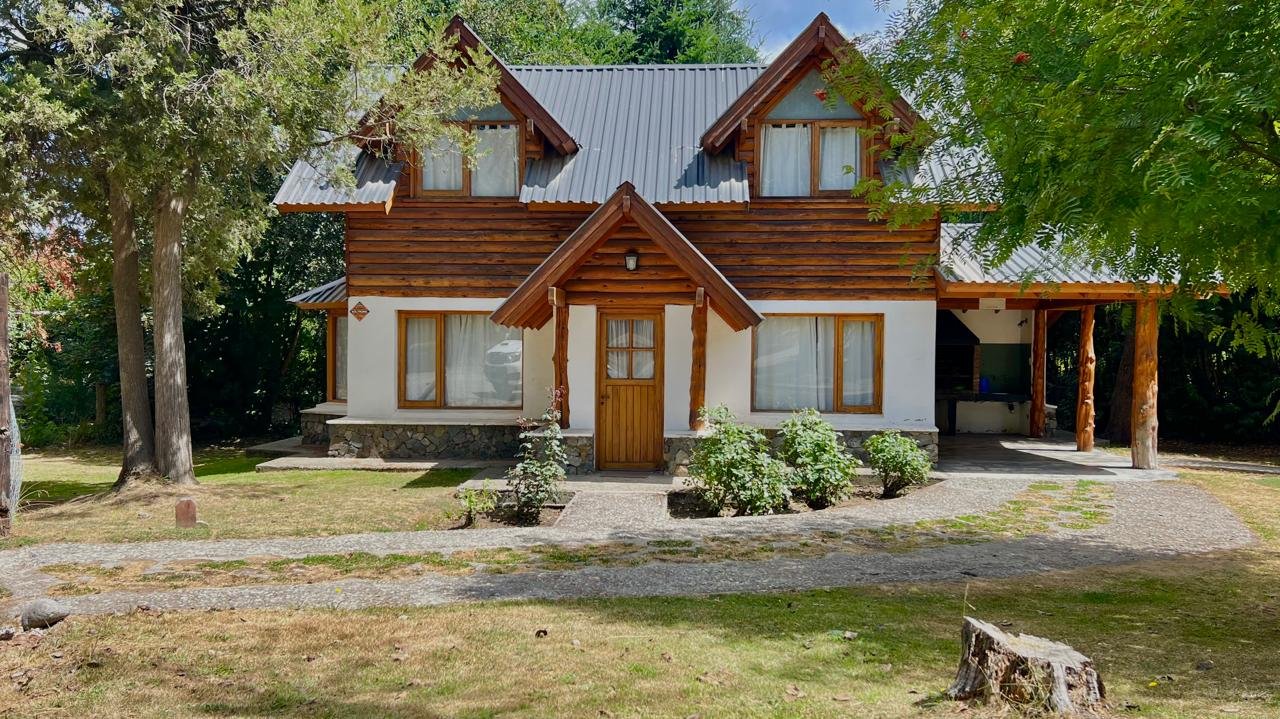 Entrada de la cabaña